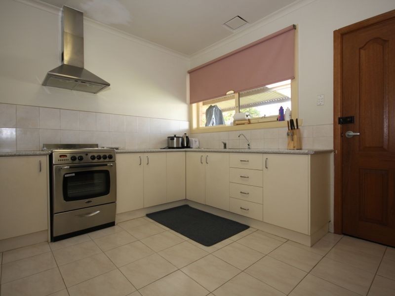 65 Main Road, Clayton South VIC 3169