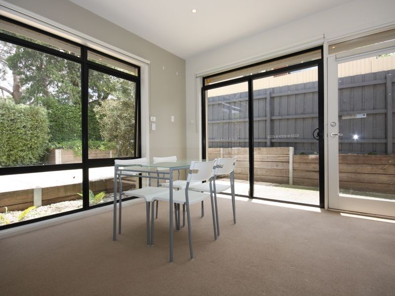 5 Shady Mews, Clayton VIC 3168