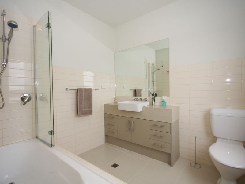 23/76 East Boundary Road, Bentleigh East VIC 3165
