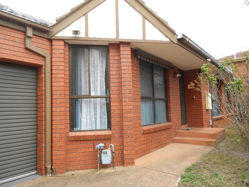 2/38 Schneider Crescent, Clarinda VIC 3169