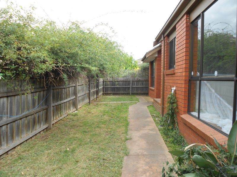 2/38 Schneider Crescent, Clarinda VIC 3169