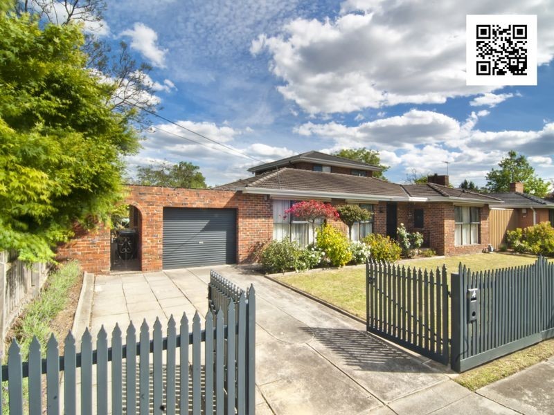 4 TAMALA AVENUE, Notting Hill VIC 3168