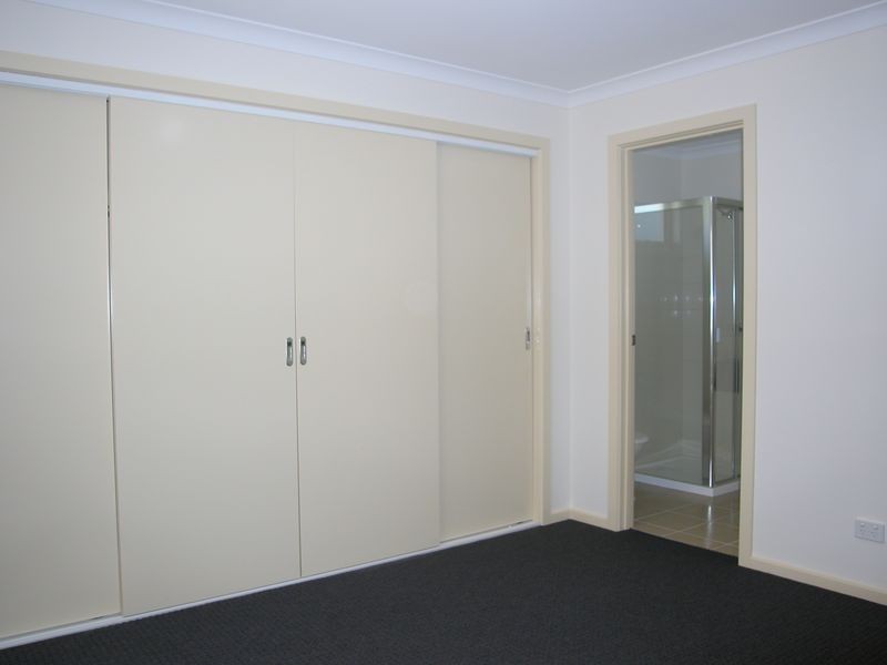 4 Bimbi Street, Clayton VIC 3168