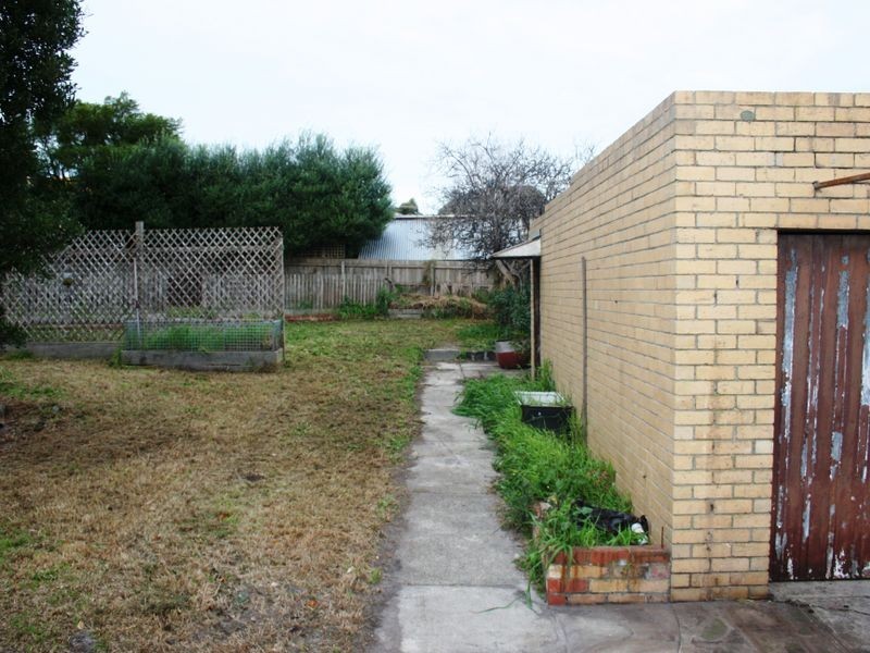 38 Crawford Road, Clarinda VIC 3169