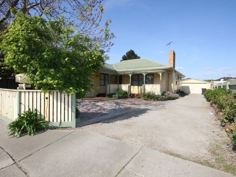 842 Blackburn Road, Clayton VIC 3168