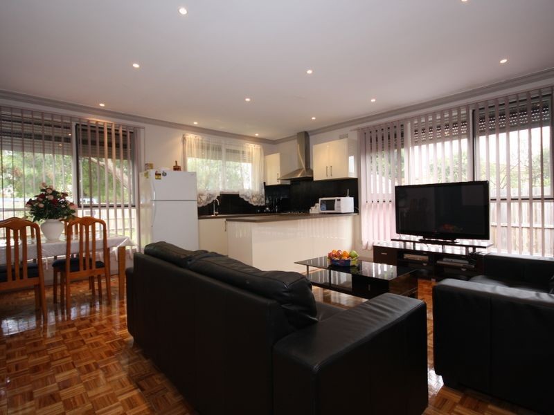 6 SNOWY COURT, Clarinda VIC 3169