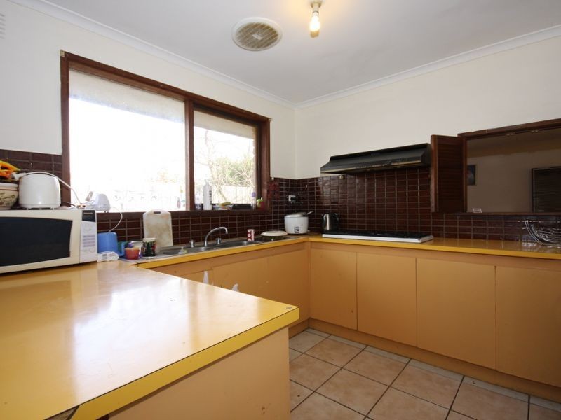 1 Tambo Close, Clayton South VIC 3169