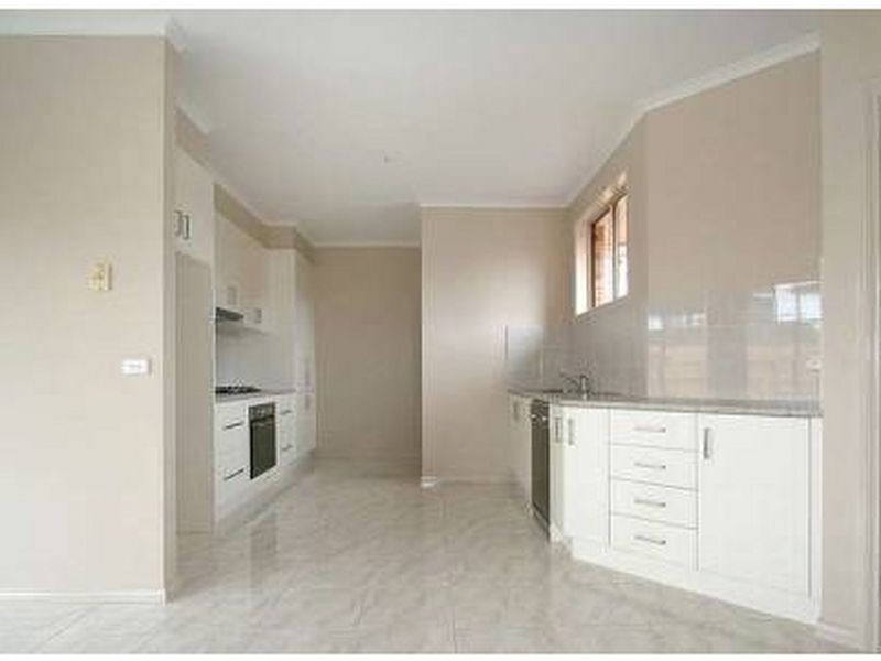 2/35 Second Street, Clayton South VIC 3169