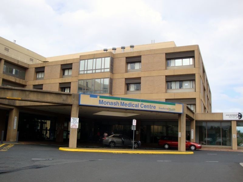 4/1927 Dandenong Road, Clayton VIC 3168