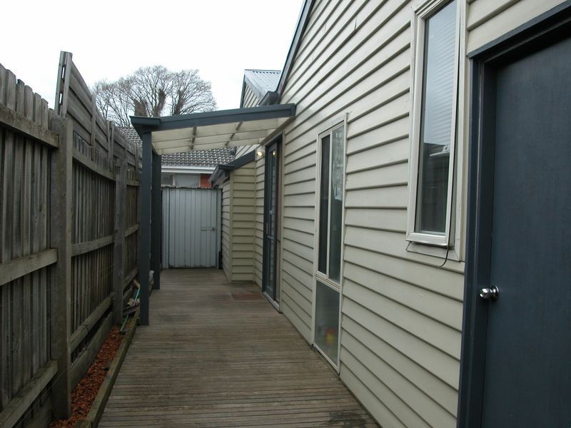 1/69 Ormond Road, Clayton VIC 3168