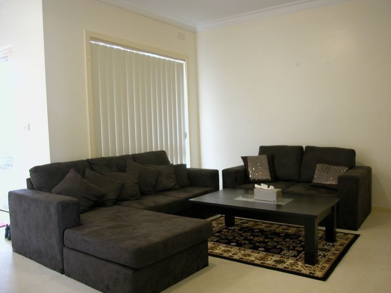 3/63 Carinish Road, Clayton VIC 3168