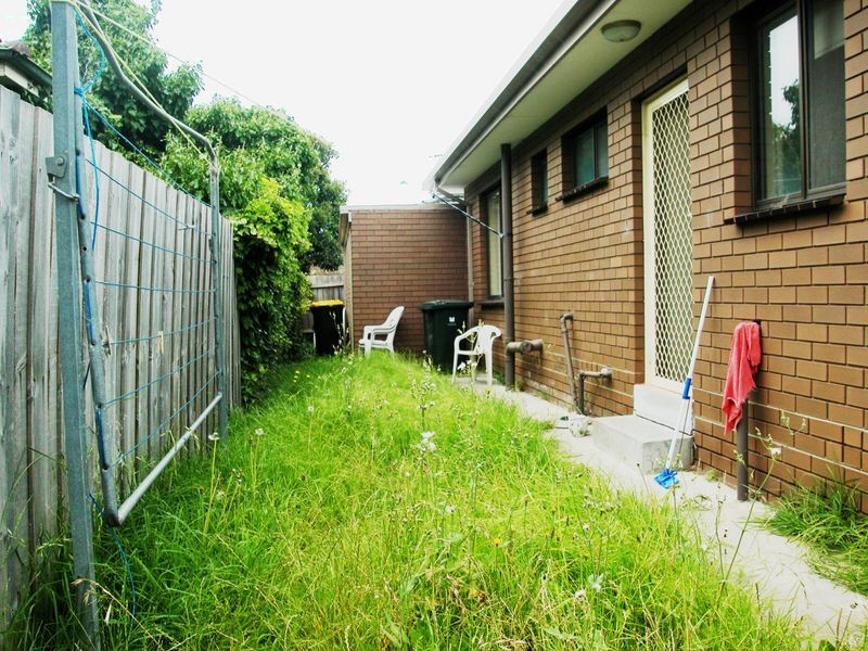 3/63 Carinish Road, Clayton VIC 3168