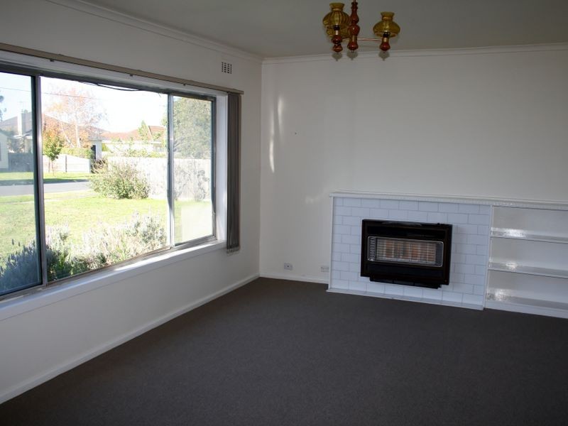 35 Ormond Road, Clayton VIC 3168