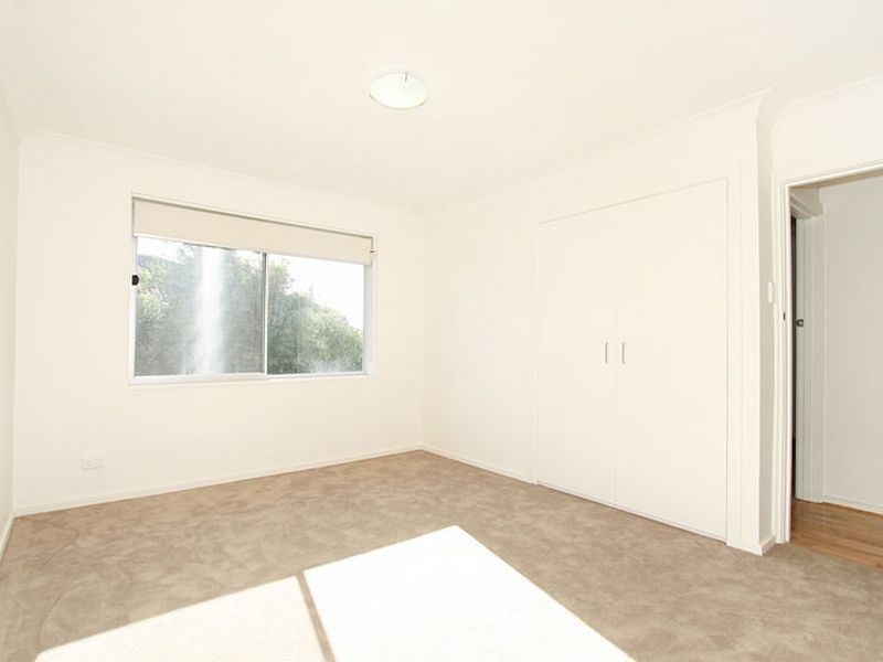 4/1798 Dandenong Road, Clayton VIC 3168