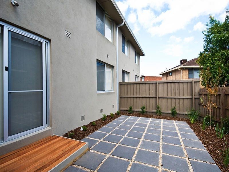 1-8/1798 Dandenong Road, Clayton VIC 3168