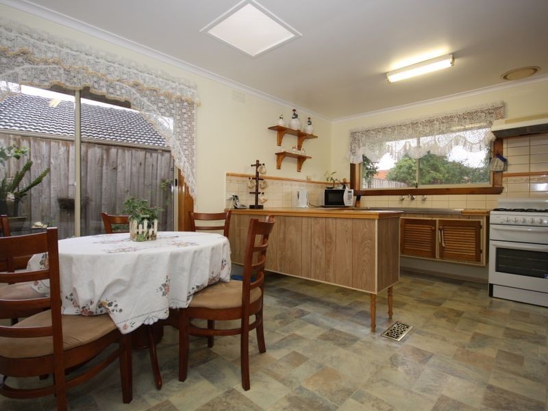 81 Sylvander Street, Clayton South VIC 3169