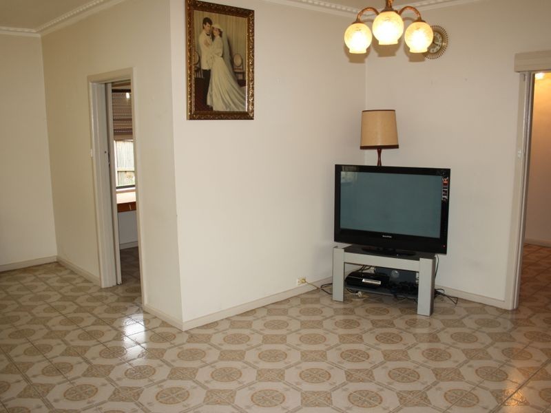 1/26 Banksia Street, Clayton VIC 3168