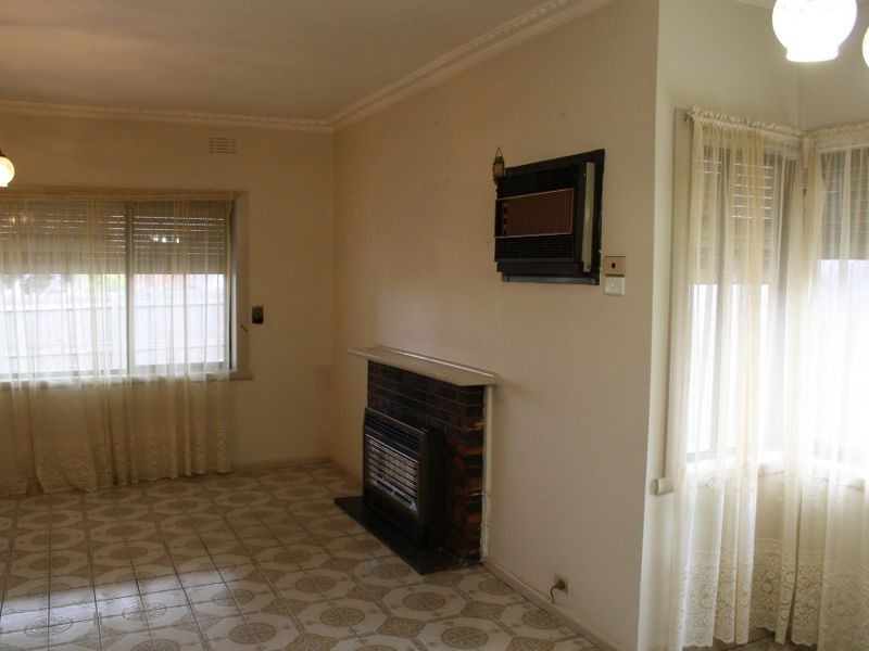 1/26 Banksia Street, Clayton VIC 3168