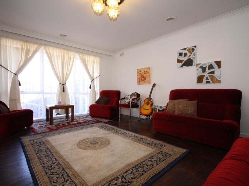 3/21 Oakes Avenue, Clayton South VIC 3169