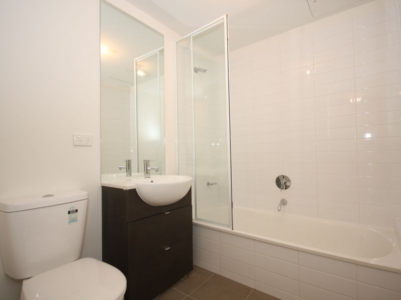 14/24-26 Burton Avenue, Clayton VIC 3168