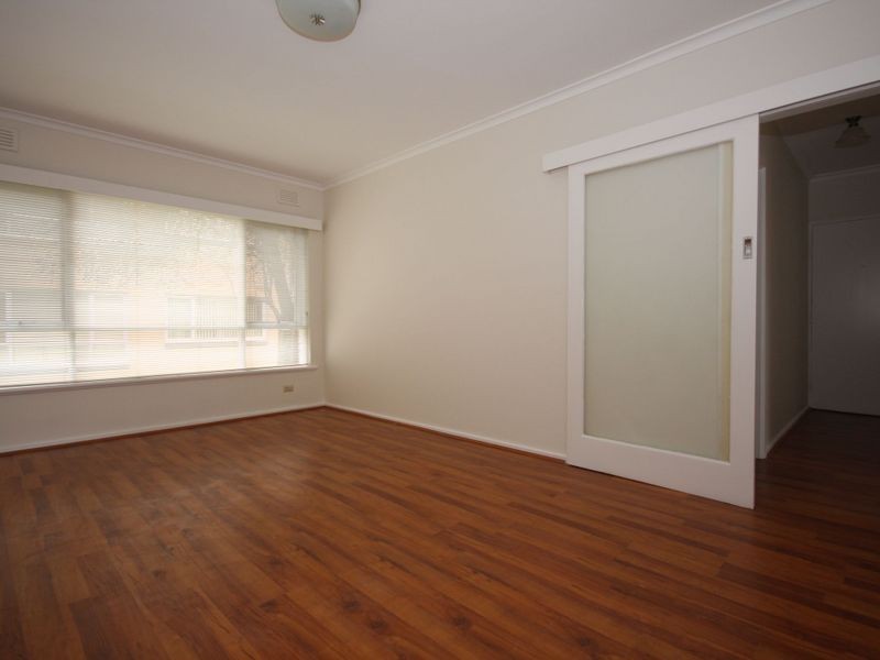 2/4 MANATUNGA STREET, Clayton VIC 3168