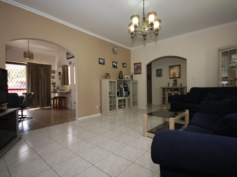 509 FERNTREE GULLY ROAD, Glen Waverley VIC 3150