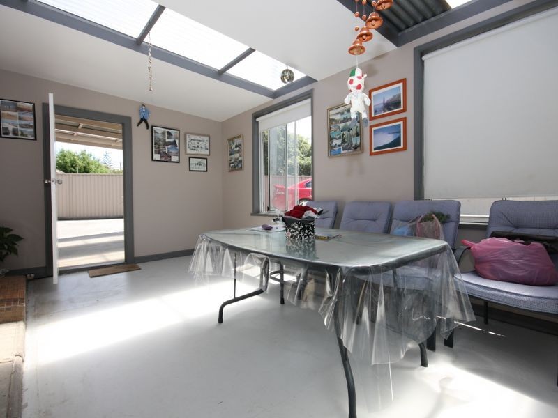 509 FERNTREE GULLY ROAD, Glen Waverley VIC 3150