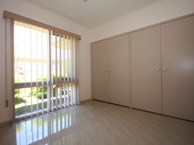 2/9-11 WHITE STREET, Oakleigh East VIC 3166