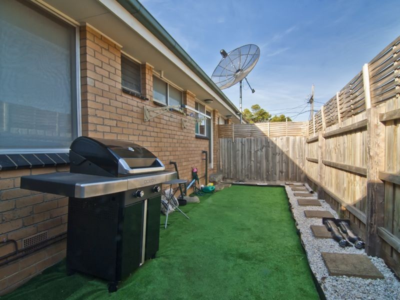 2/3 Browning Avenue, Clayton South VIC 3169