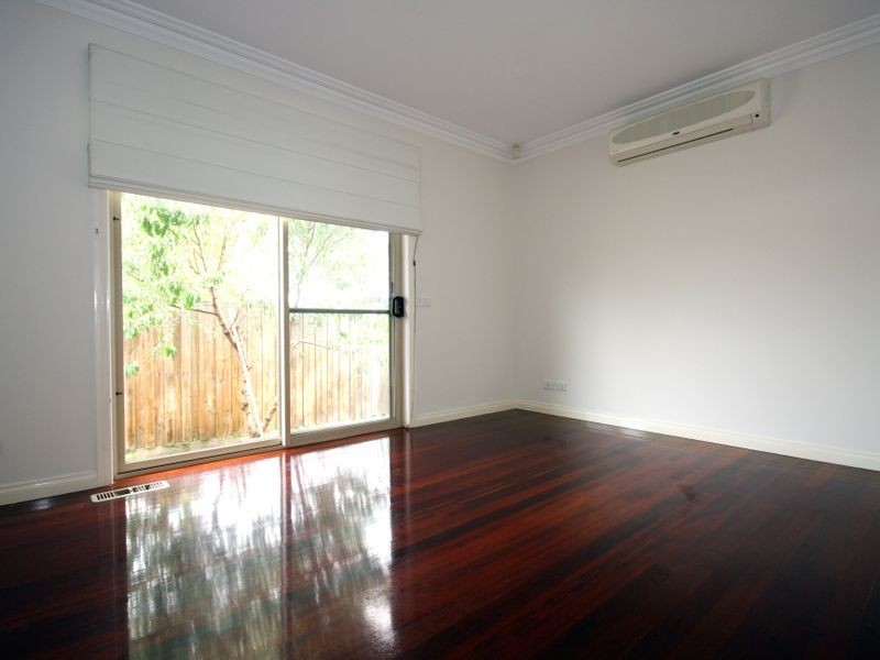 2/34 MARGARET STREET, Clayton VIC 3168