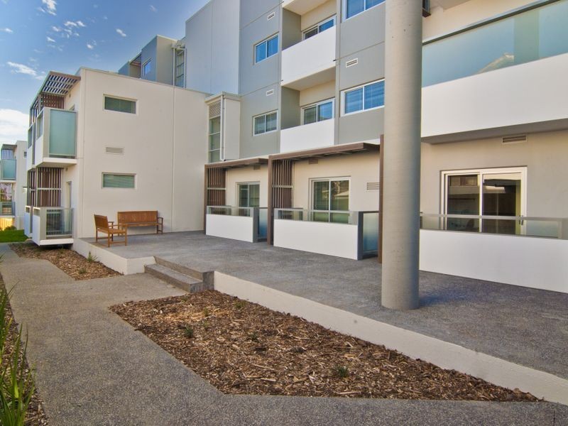 122/1726-1728 Dandenong Road, Clayton VIC 3168