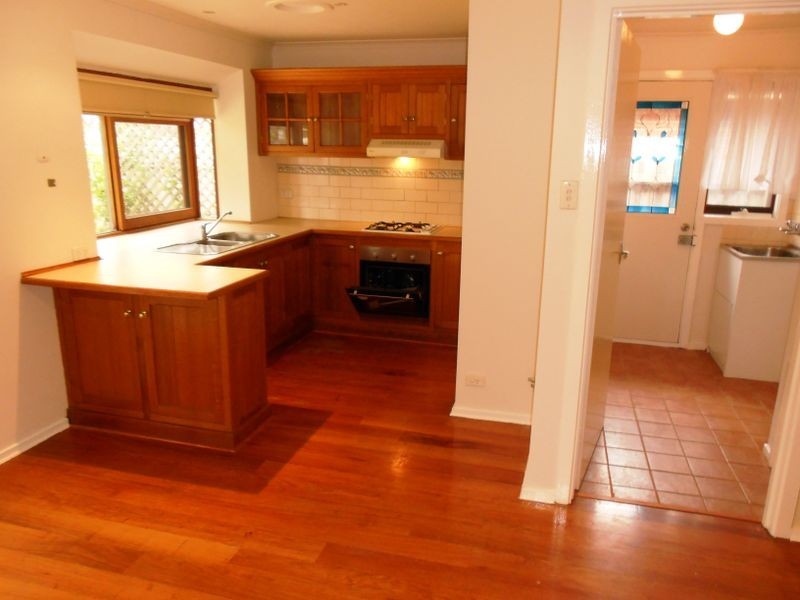 3 DAVANZO AVENUE, Clarinda VIC 3169