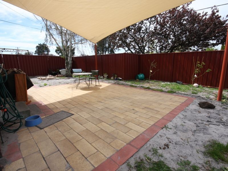 1/99 Scotsburn Avenue, Oakleigh South VIC 3167
