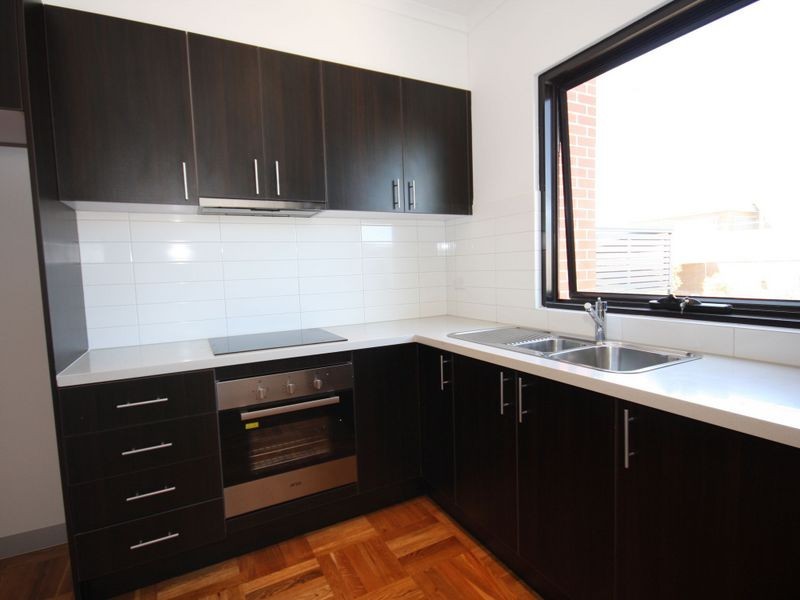 15/28 Burton Avenue, Clayton VIC 3168