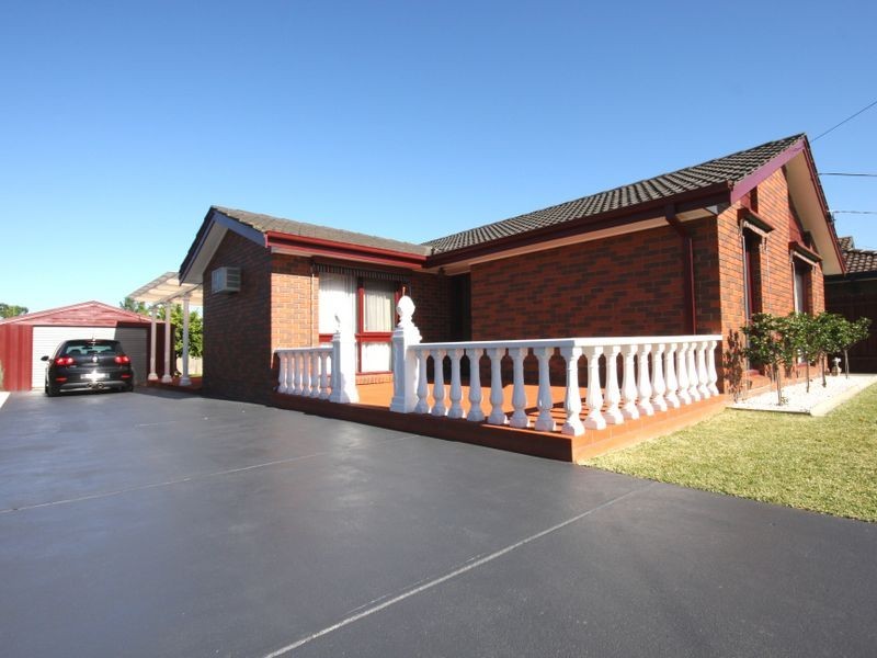 30 Davanzo Avenue, Clarinda VIC 3169