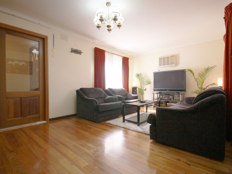 30 Davanzo Avenue, Clarinda VIC 3169