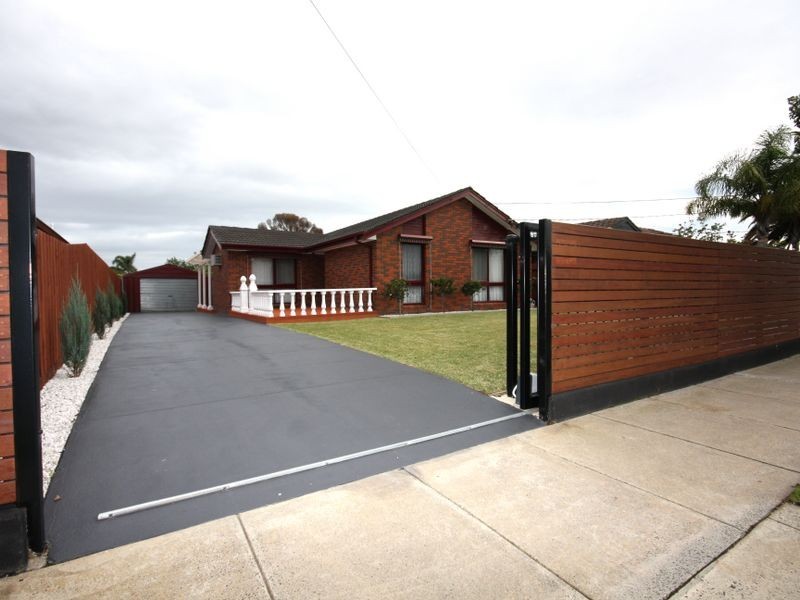 30 Davanzo Avenue, Clarinda VIC 3169