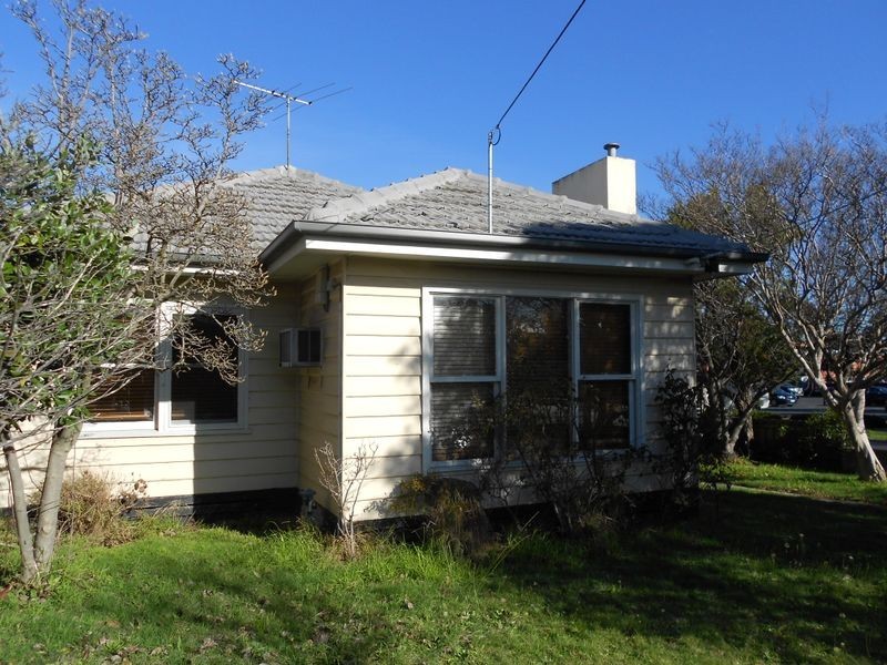 2 Belmont Avenue, Clayton VIC 3168