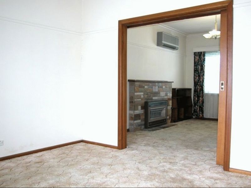 1/2 Second Street, Clayton South VIC 3169