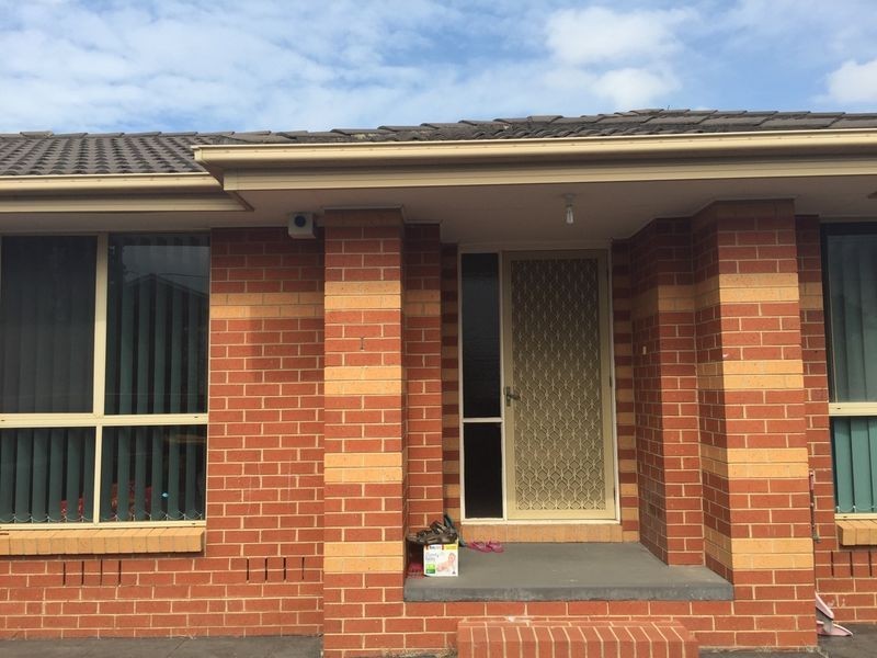 1/20 Burton Avenue, Clayton VIC 3168