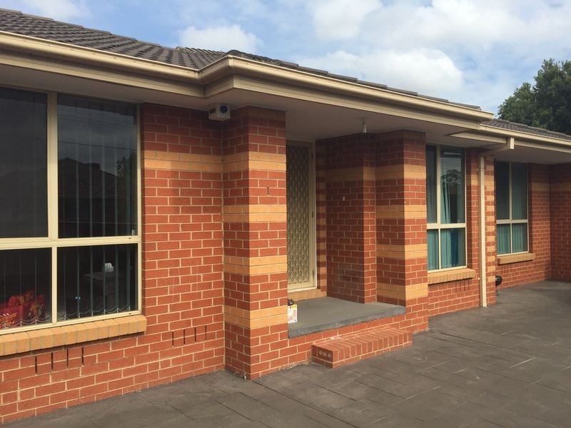 1/20 Burton Avenue, Clayton VIC 3168