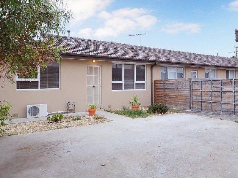 4/19 Oakes Avenue, Clayton South VIC 3169