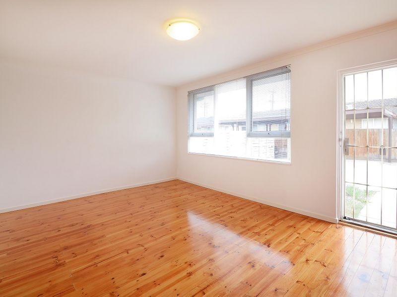 4/19 Oakes Avenue, Clayton South VIC 3169