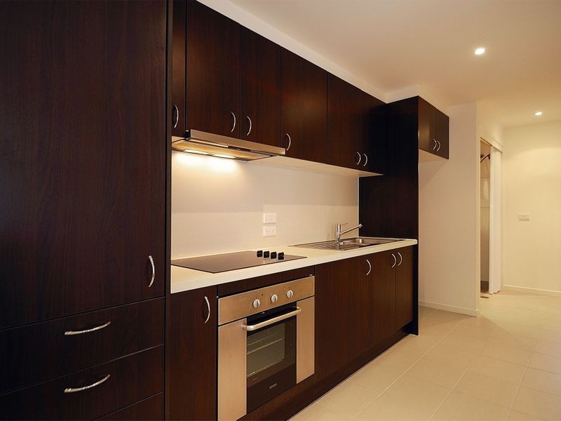 11/1324-1328 Centre Road, Clayton South VIC 3169