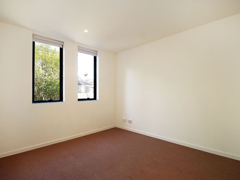 11/1324-1328 Centre Road, Clayton South VIC 3169