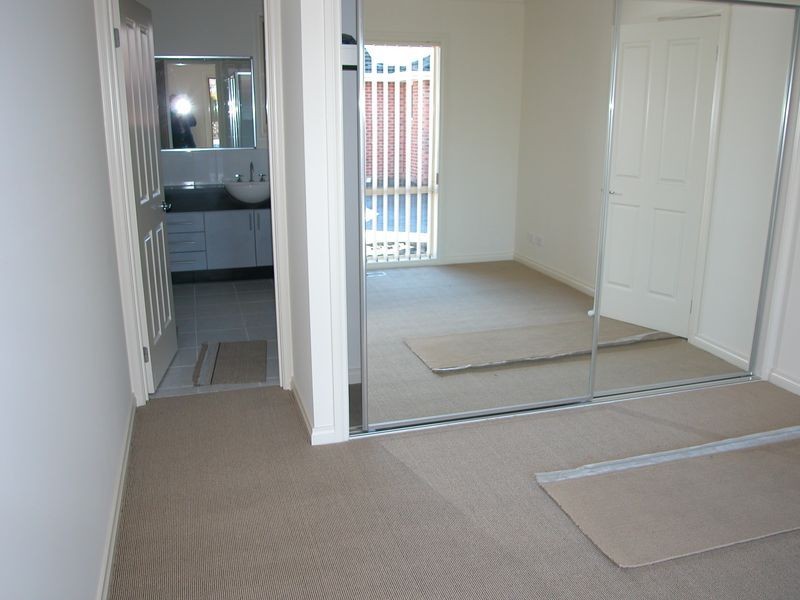 2/3 Koonawarra Street, Clayton VIC 3168