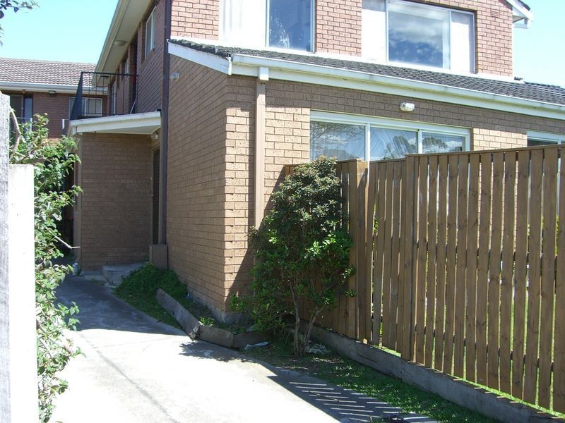 1/16 Bettina Street, Clayton VIC 3168