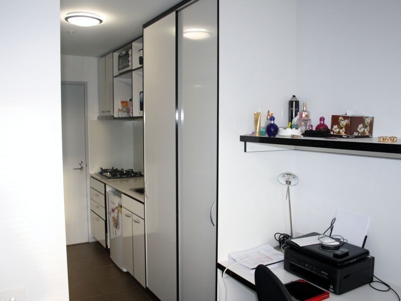 G17/1726-1728 Dandenong Road, Clayton VIC 3168