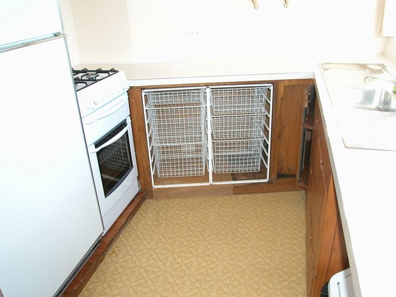 12 Arnott Street, Clayton VIC 3168