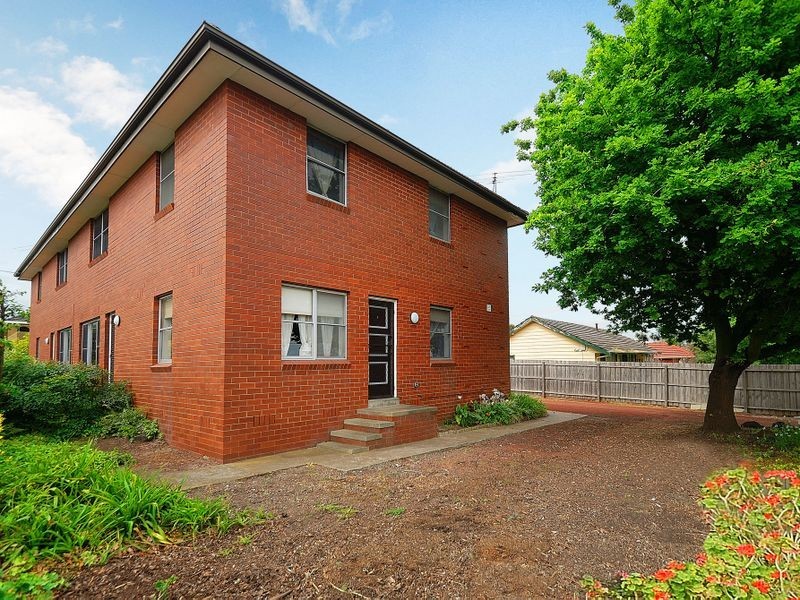 1/1 Iona Street, Clayton VIC 3168